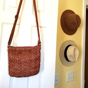 Vilenca Holland crossbody bag